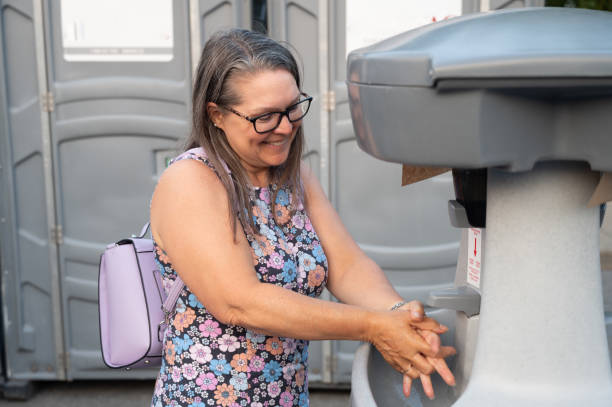 Portable Toilet Options We Offer in Harlan, IN