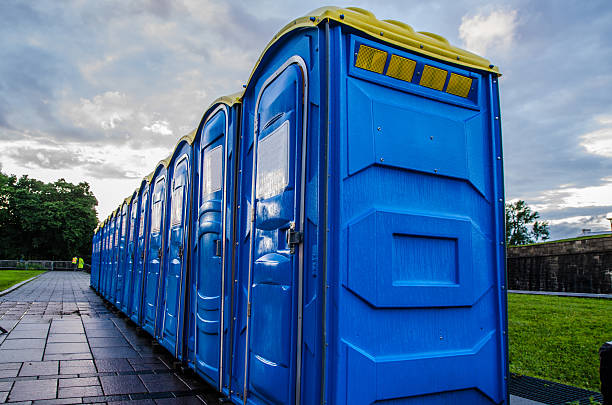 Best Temporary restroom rental  in Harlan, IN